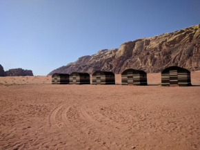 Гостиница Family of Desert Camp  Wadi Rum